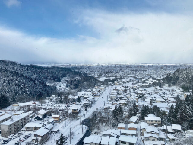 東鳳_元旦タワー館から雪景色